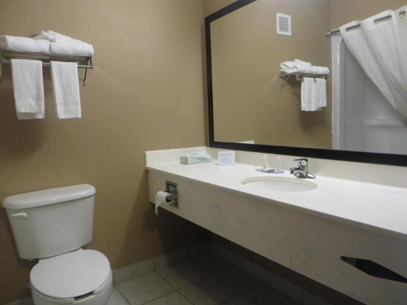 Baymont By Wyndham New Buffalo Esterno foto